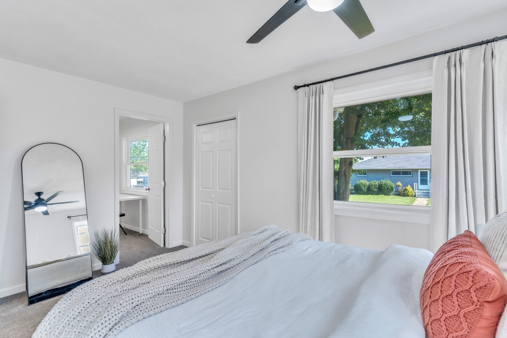 11-502FranklinFullSize